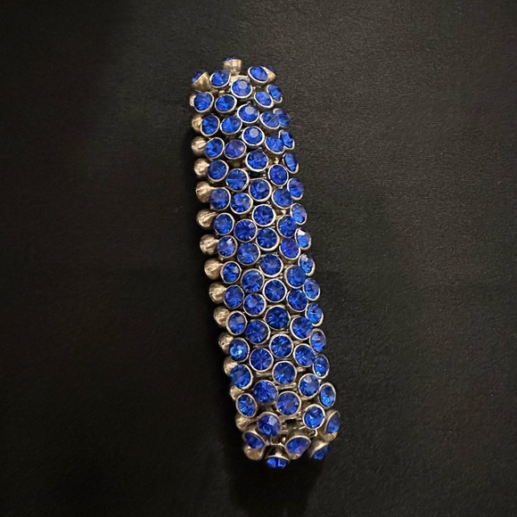 💙Blue Rhinestone Stretch Bracelet💙 - Picture 2 of 6